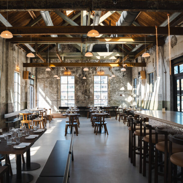 Roest Amsterdam, De zaal